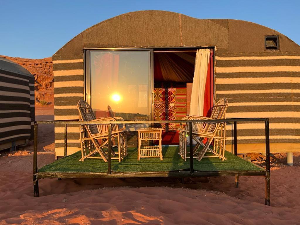 Bedouin Adventure & Tours Hotel Wadi Rum Eksteriør billede